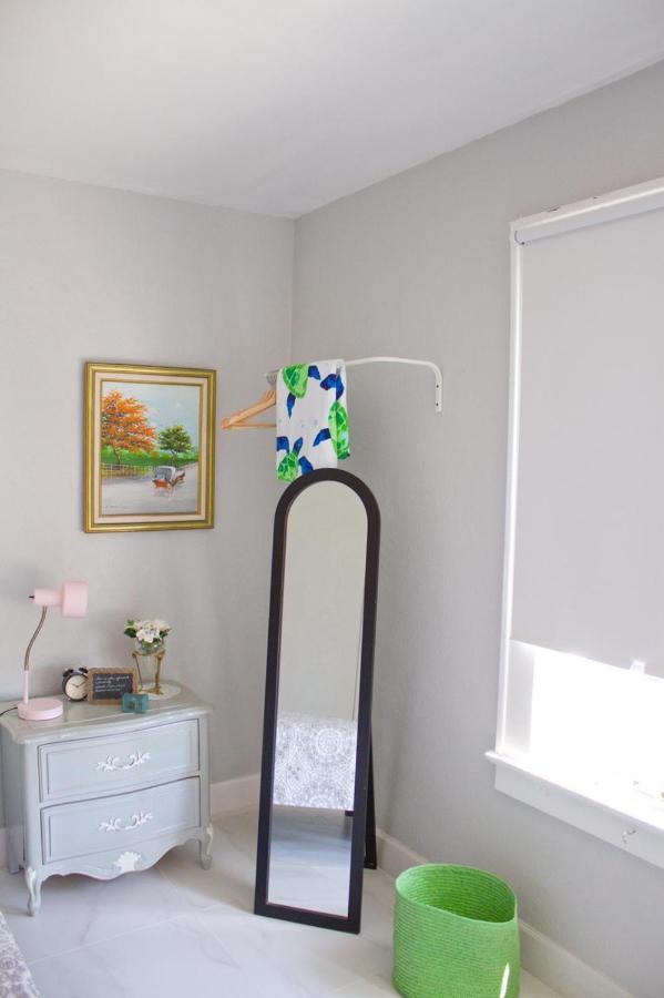 Sunny And Charming Suite Next To Mia Miami Luaran gambar