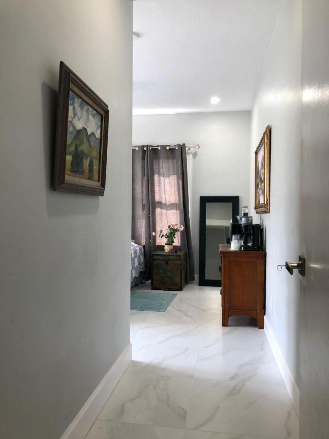Sunny And Charming Suite Next To Mia Miami Luaran gambar